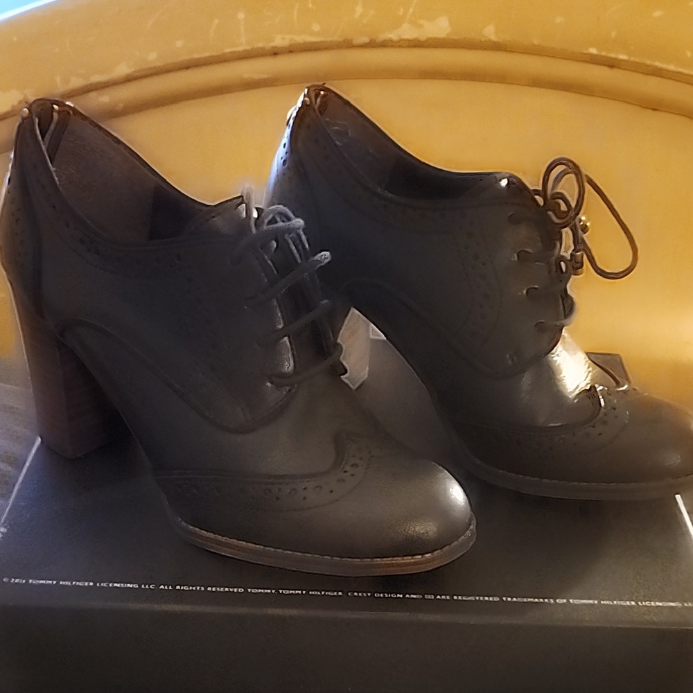 Tommy Hilfiger Navy Blue Lace-Up Heel Booties